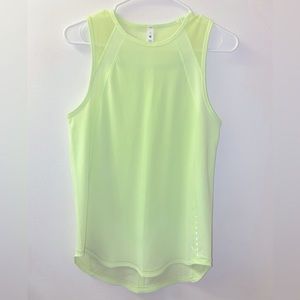 Lululemon Athletica Women’s sculpt tank. Size 6